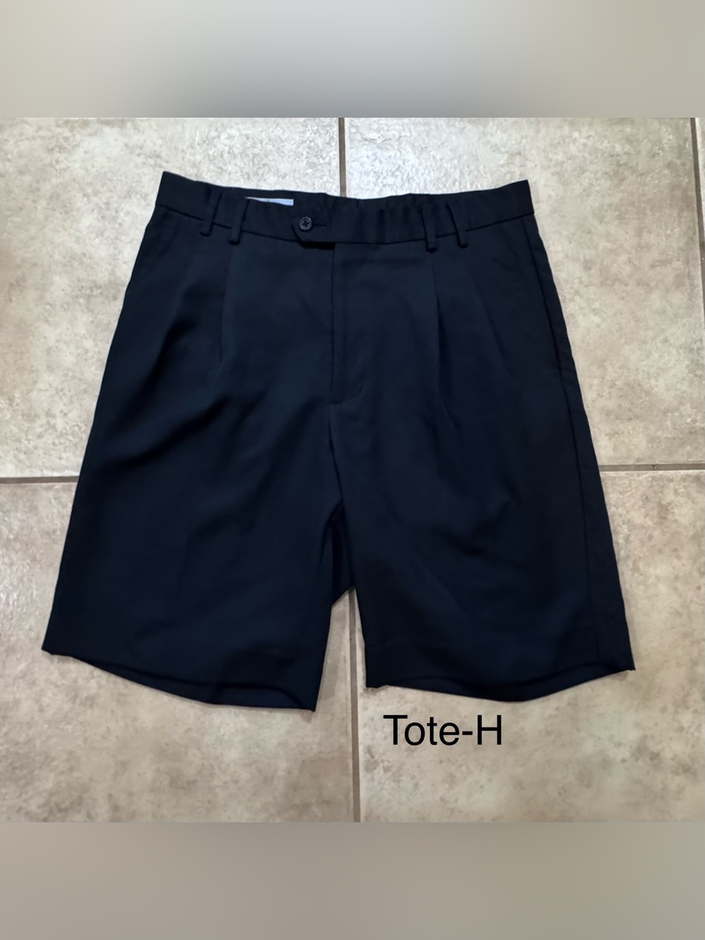 Cutter & Buck Navy Pleated Flat-Front Men's Shorts